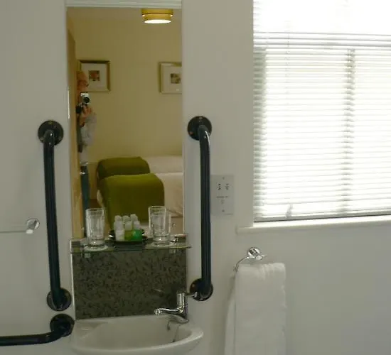 Ashberry Guest house Penrith